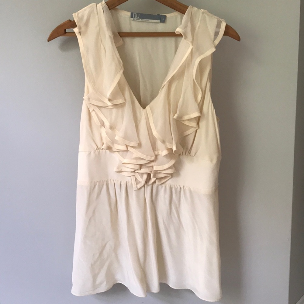 Nu Marc Anthony Creme Sleeveless Blouse